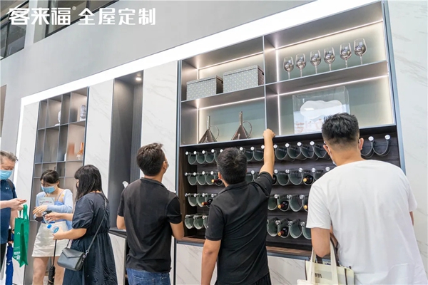 中国建博会（广州）|客来福全屋定制燃爆七月，四天签约156家