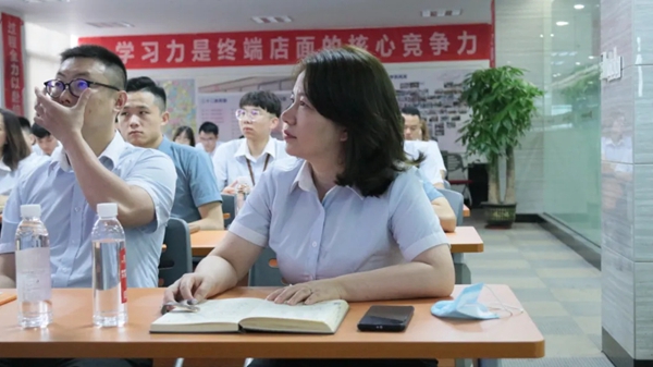 轩尼斯门窗8月全国联动启动会暨誓师大会成功召开