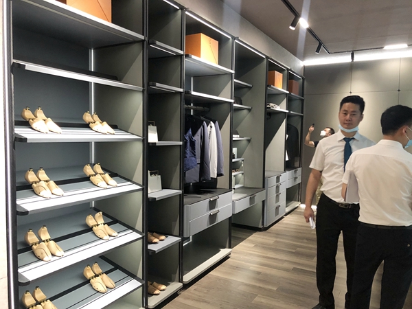 2021中国建博会(广州)丨顶固但咸熙:坚持“轻奢家”路线,打造专属高定产品
