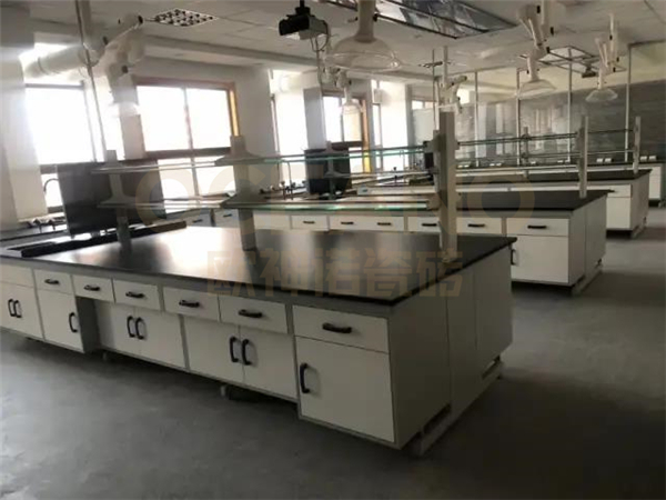 欧神诺实验室陶瓷台面三大应用，打造高端实验室环境