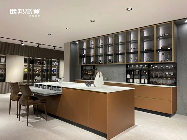 联邦高登全屋定制质感C位，璀璨亮相于广州建博会