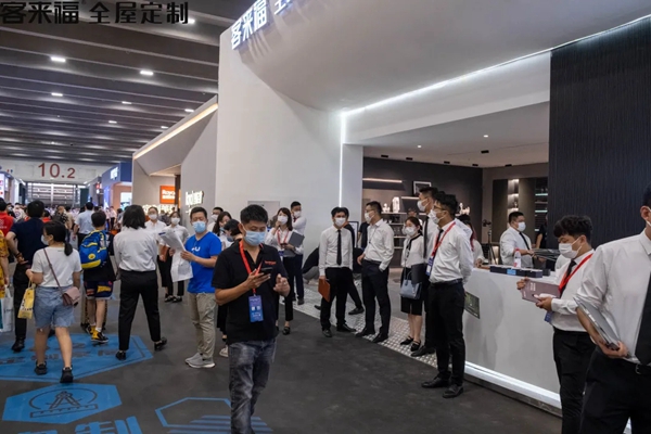 客来福全屋定制闪耀广州建博展，用实力和魅力征服全场！
