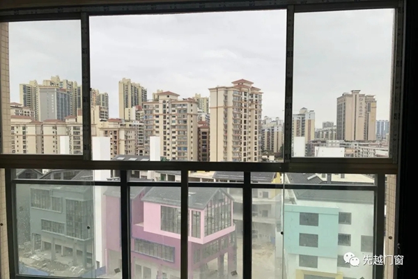 先越门窗小课堂：平开窗和推开窗的优势