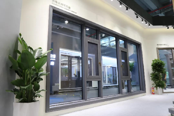帝奥斯门窗丨第六届中国大定制家居营销发展论坛暨品牌盛典重磅揭晓