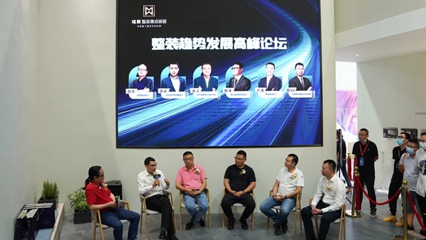 广州建博会首日盛况，玛格全屋定制惊艳亮相，引发强势围观！