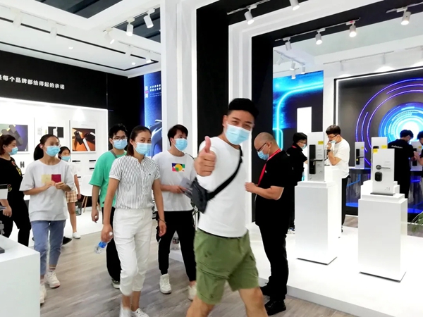 打响2021下半场的“第一枪”！KUB智能锁中国建博会（广州）完美收官！