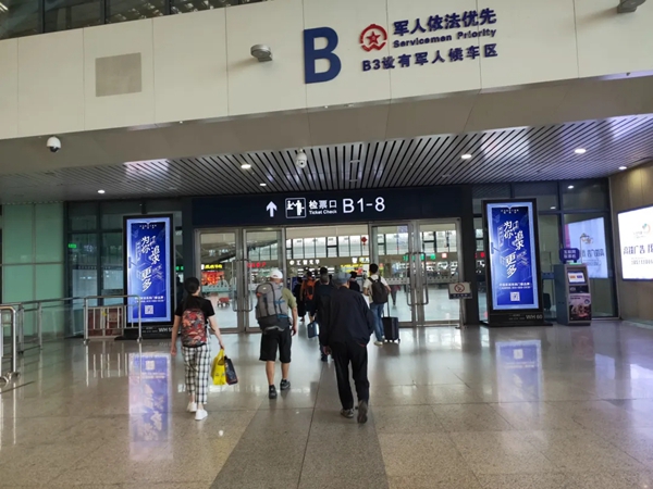 错过风口可能错过1个亿！系统门窗加盟，优选梵帝尔家居系统门窗！