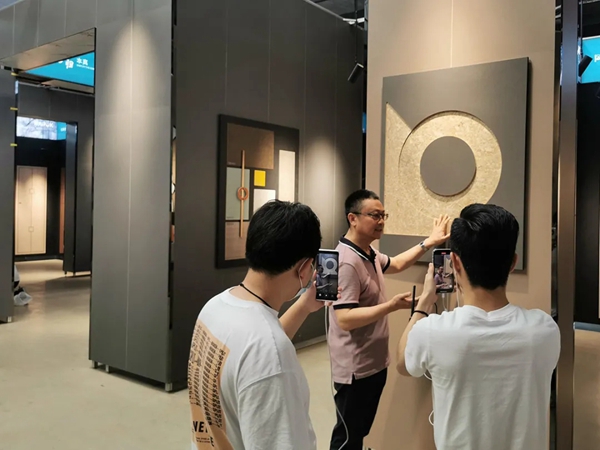 解锁红棉花新饰界——红棉花板材邀您莅临2021中国建博会（广州）