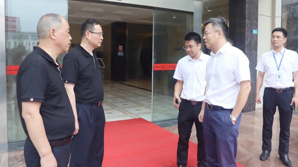 抓经济促发展|武义县副县长一行来访金凯德