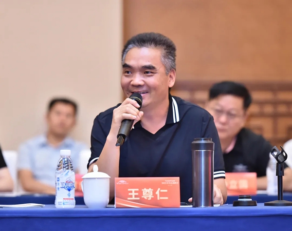 马可波罗陶瓷2021年中总裁峰会隆重举行