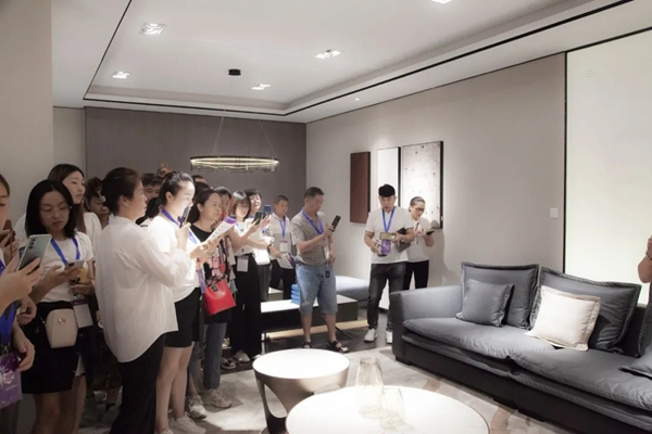 阳光林森全屋定制核心经销商营销峰会圆满举行 阳光林森全屋定制核心经销商营销峰会圆满举行