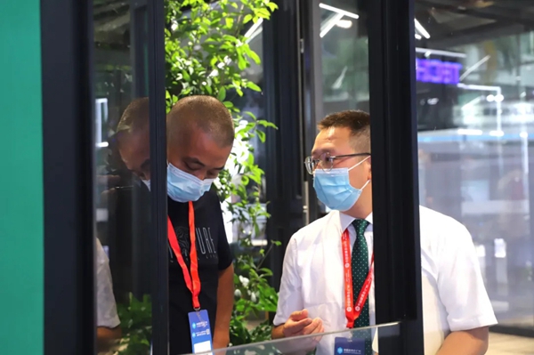 中国建博会(广州)|绿盾中天系统门窗展台人气爆满！