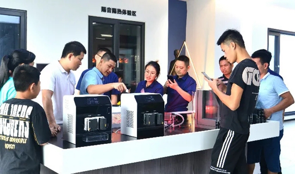冠豪门窗新展厅升级呈现 开启品牌新征程