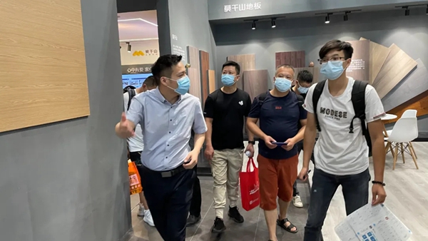 展会直击 | 莫干山全屋定制惊艳亮相2021广州建博会