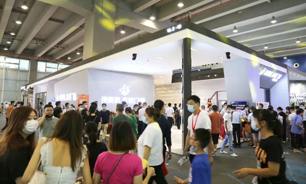 中国建博会（广州）|帝奥斯门窗释放强大势能