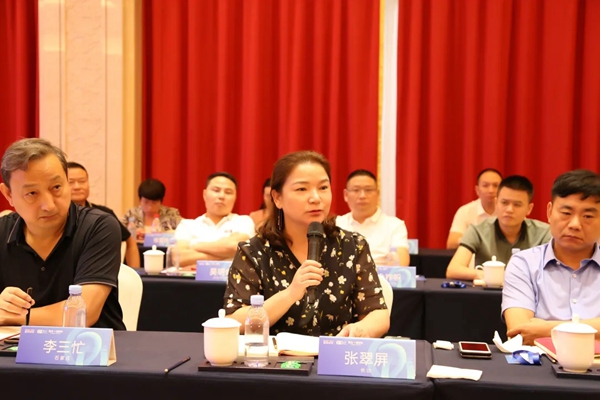 2021冠珠陶瓷核心经销商峰会圆满举办! 2021冠珠陶瓷核心经销商峰会圆满举办!