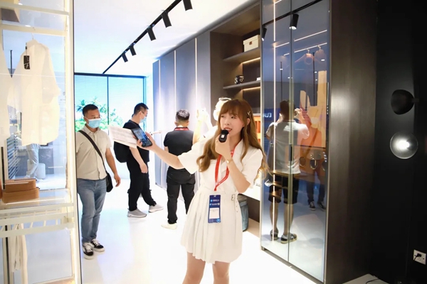 展会|伊恋全屋定制品牌风采闪耀绽放，盛迎全球“追梦者”
