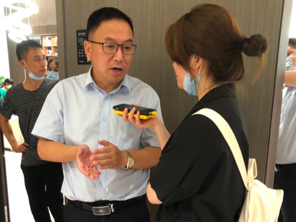 建博会首日|人潮人海中锁定兔宝宝健康家居