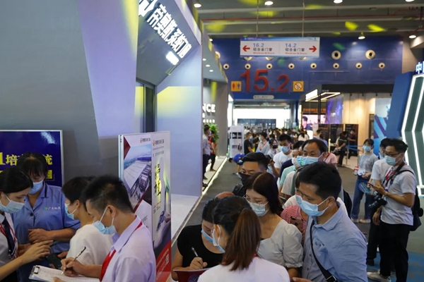 中国建博会（广州）|帝奥斯门窗释放强大势能