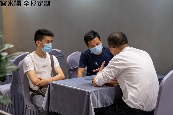 客来福全屋定制闪耀广州建博展，用实力和魅力征服全场！