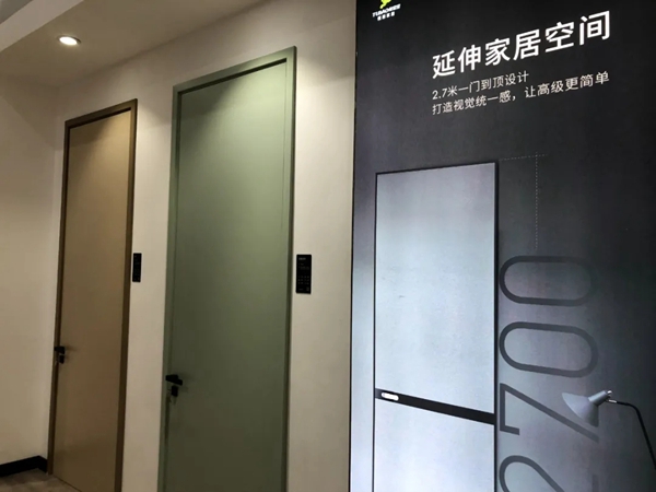 建博会首日|人潮人海中锁定兔宝宝健康家居