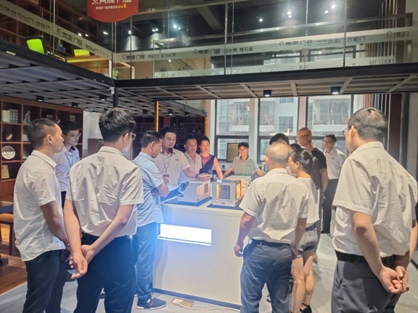 亮阁门窗丨中国建博会（广州）外的另一焦点