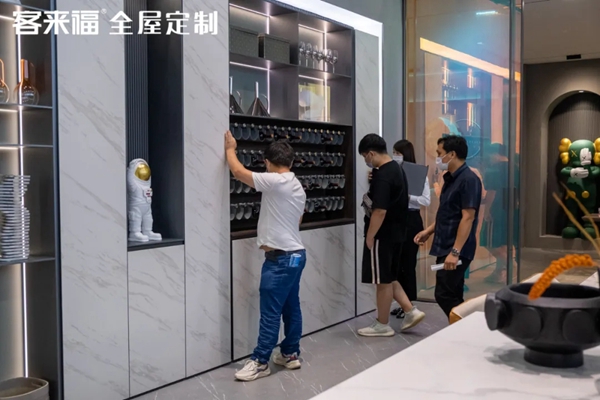 客来福全屋定制展厅现场大放送，惊艳新品带你一看究竟！
