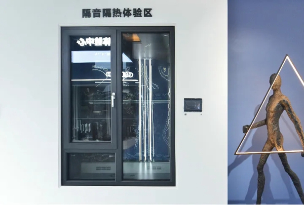冠豪门窗新展厅升级呈现 开启品牌新征程