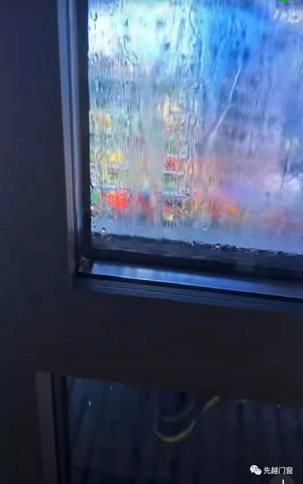 先越门窗小课堂：平开窗和推开窗的优势