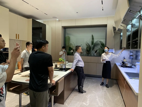回点装饰组团考察 解码BSPH宝思派智能家居智装设计之美