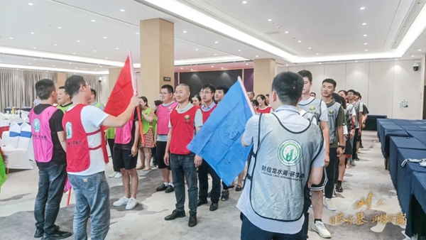 尚鼎定制家2021年中总结暨团建拓展活动圆满收官！