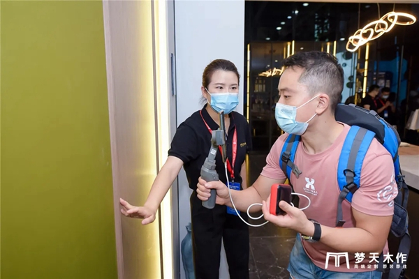中国建博会（广州）|梦天木门展示“简雅奢”美学新境界