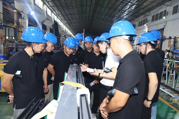 欧哲门窗:行业首个门窗安装实训基地迎来首批学员! 欧哲门窗:行业首个门窗安装实训基地迎来首批学员!