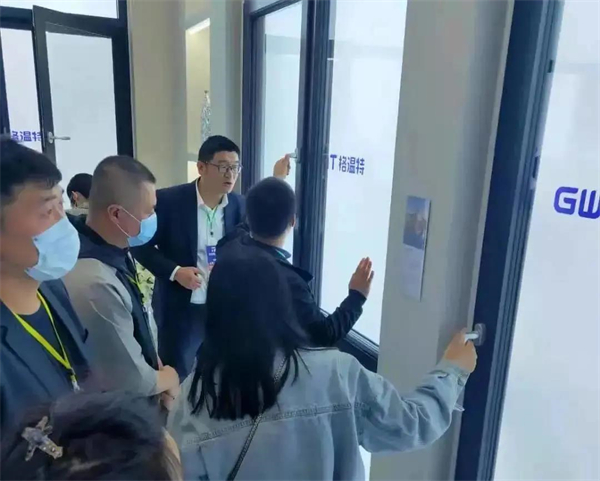 GWINT格温特门窗定制，深耕系统门窗，全力赋能碳达峰、碳中和目标！