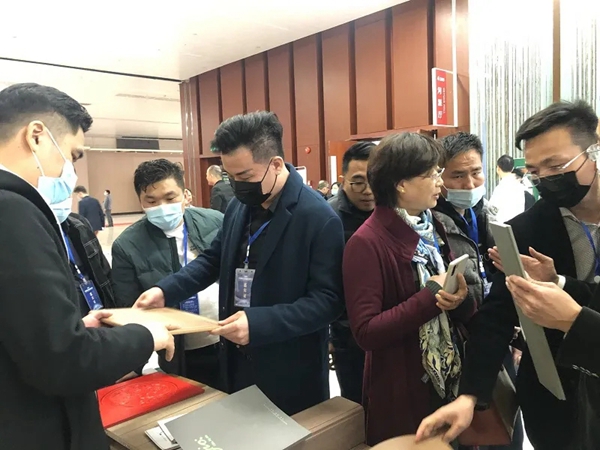 agio咖咖时光荣获“中国阳台高端定制领军品牌”及“中国高端定制金牌供应商”称号 agio咖咖时光荣获“中国阳台高端定制领军品牌”及“中国高端定制金牌供应商”称号