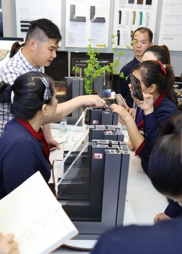 德国奥迪斯门窗南宁专卖店全新升级，迎战未来！