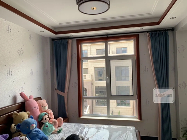 如鱼得水窗帘精品|家里有了这几款窗帘，谁还敢说你家的装修不够精致