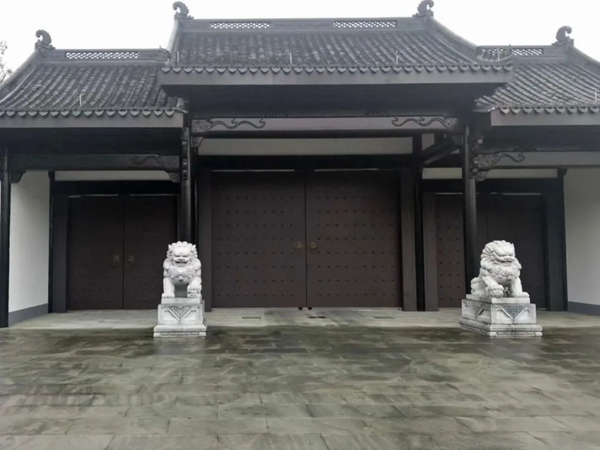 星月神防盗门经典案例：杭州湘湖会所