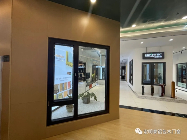 宏明泰门窗旗舰店重装升级，奢华亮相安徽六安红星美凯龙！