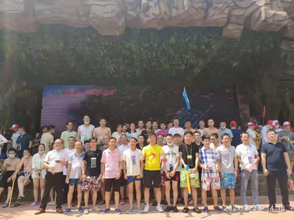 博仕门窗|开展趣味活动，演绎精彩人生