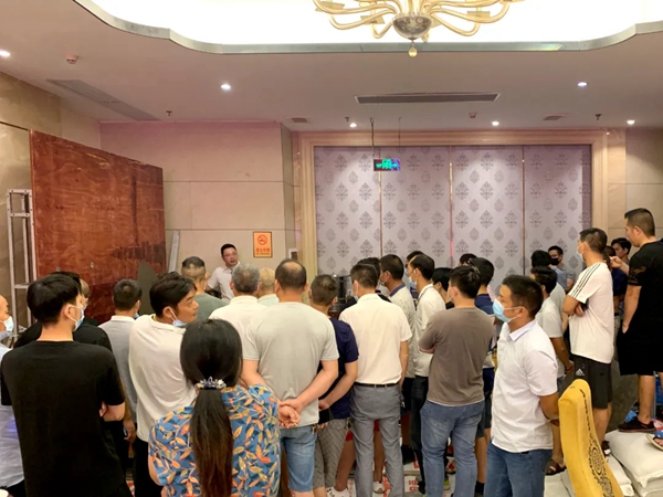 行业聚焦 | 解密能强陶瓷微缝超平铺贴工艺的贴心服务