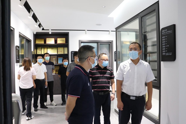 汇和美轩|松滋市市长莅临汇和建材 汇和美轩|松滋市市长莅临汇和建材