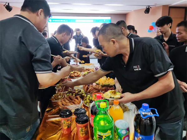 帕莱德门窗丨可盐可甜会打拼的团队 你想加入吗
