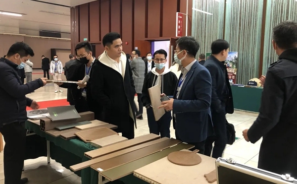 agio咖咖时光荣获“中国阳台高端定制领军品牌”及“中国高端定制金牌供应商”称号 agio咖咖时光荣获“中国阳台高端定制领军品牌”及“中国高端定制金牌供应商”称号
