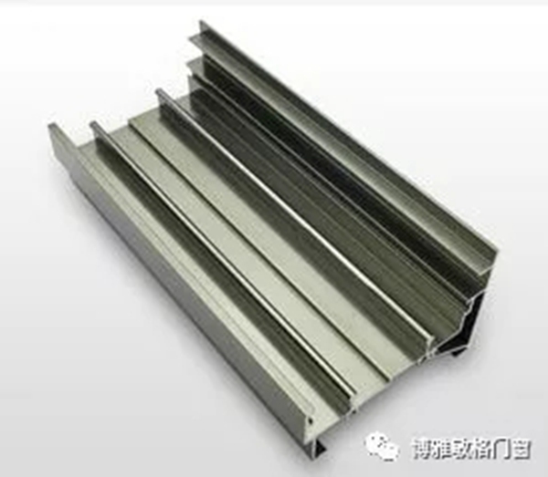 博雅敏格门窗：一篇文章告诉你1000元的门窗跟3000元的门窗区别！
