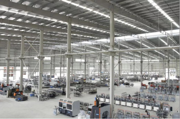 新豪轩门窗：18年发展，全国1800+旗舰店，