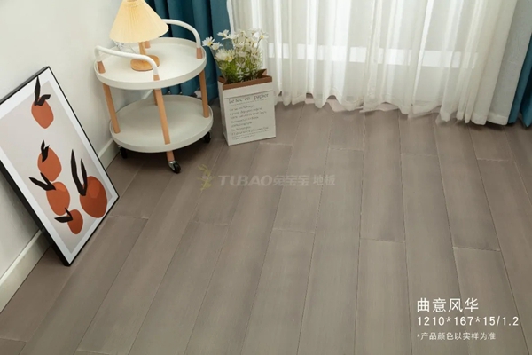 兔宝宝健康家居新品甄选复合实木地板，舒适与美观兼具！