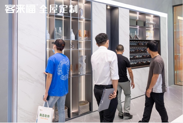 客来福全屋定制实力签约，荣膺广州建博会招商榜第二名！