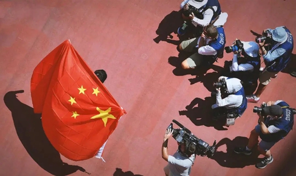 乾庄刺绣丨2021夏季流行色？当然是奥运中国红！