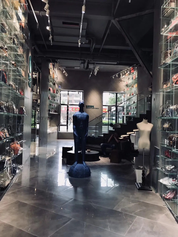 KT瓷砖奢侈品卖场案例分享丨帝爵奢品